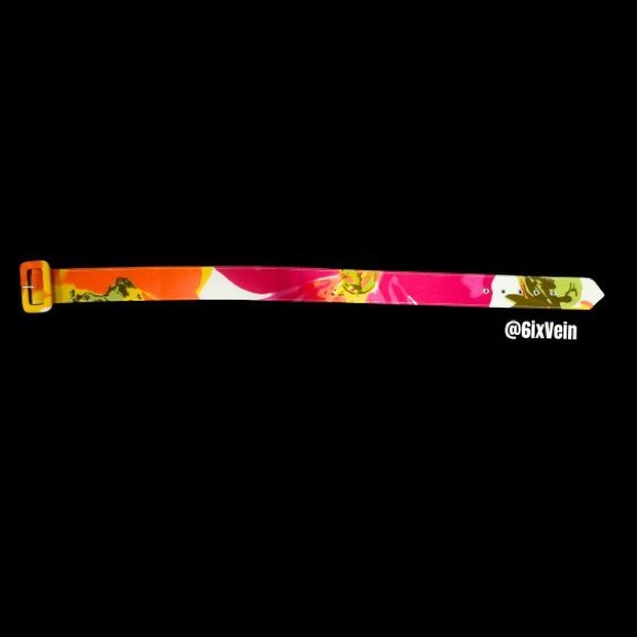Floral belt - Picture 1 of 1